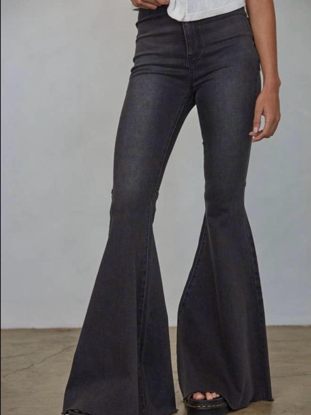 Free People Super Flare Jeans Grey High Rise Boho Wide Leg Size 27